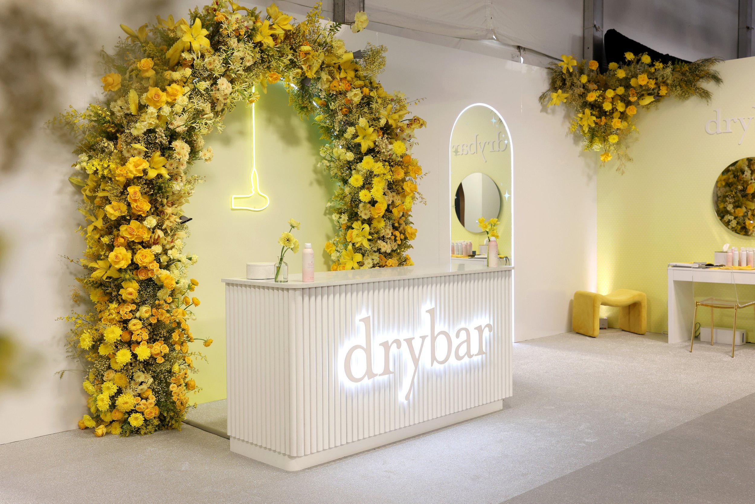 Floral installation and reception build-out